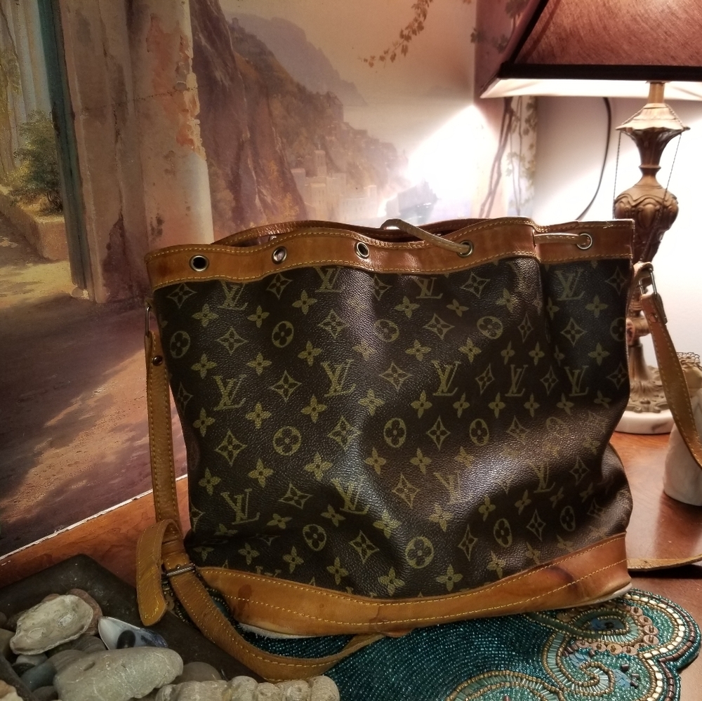 Vintage Louis Vuitton Purse